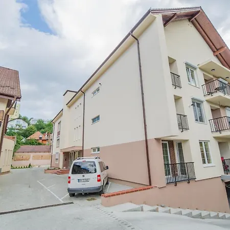 Modern Ap - Terrace - Parking * Braşov