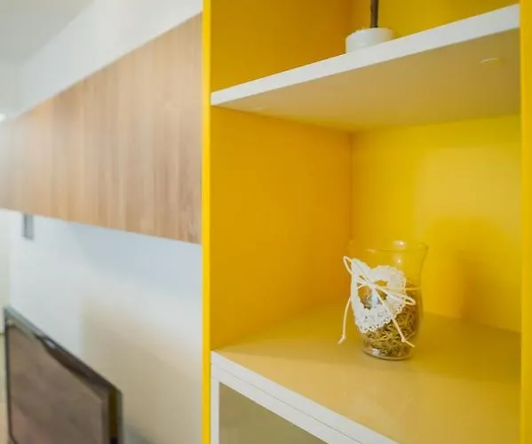 Modern Ap - Terrace - Parking *