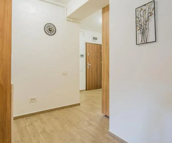 Modern Ap - Terrace - Parking Brasov